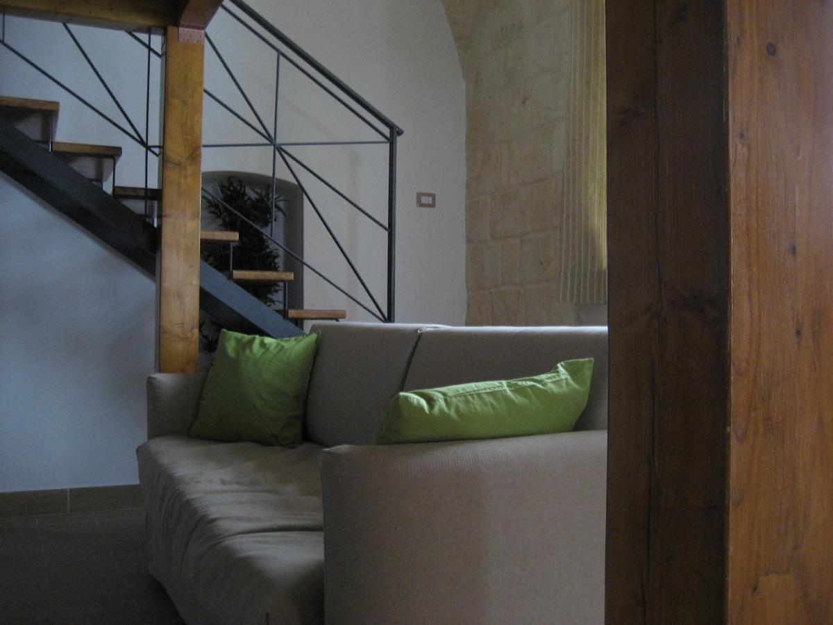 Bed and Breakfast Antico Molino Трані Екстер'єр фото